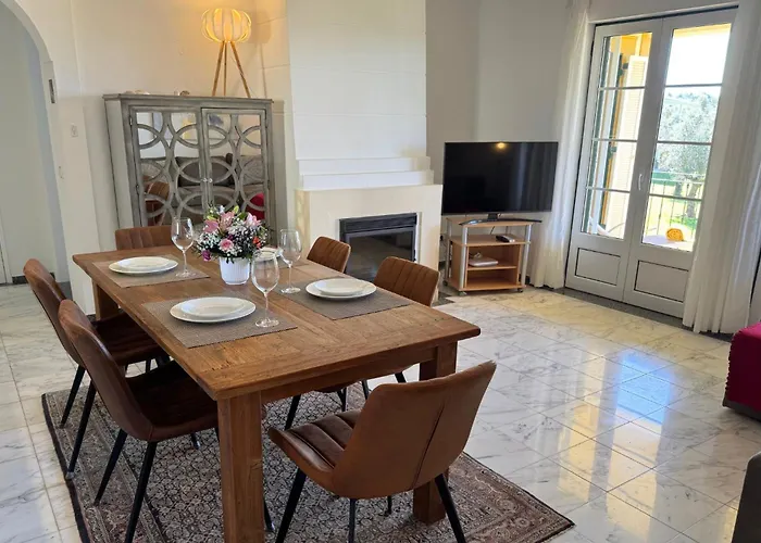2 Bedroom With Pool View At Gramacho Golf