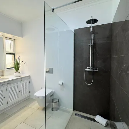 2 Bedroom With Pool View At Gramacho Golf Estômbar