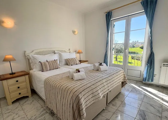 Apartment 2 Bedroom With Pool View At Gramacho Golf