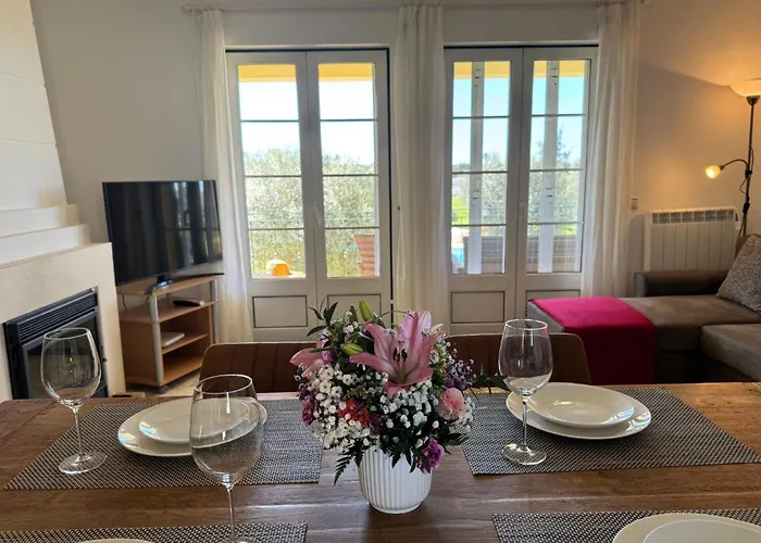 2 Bedroom With Pool View At Gramacho Golf Estombar